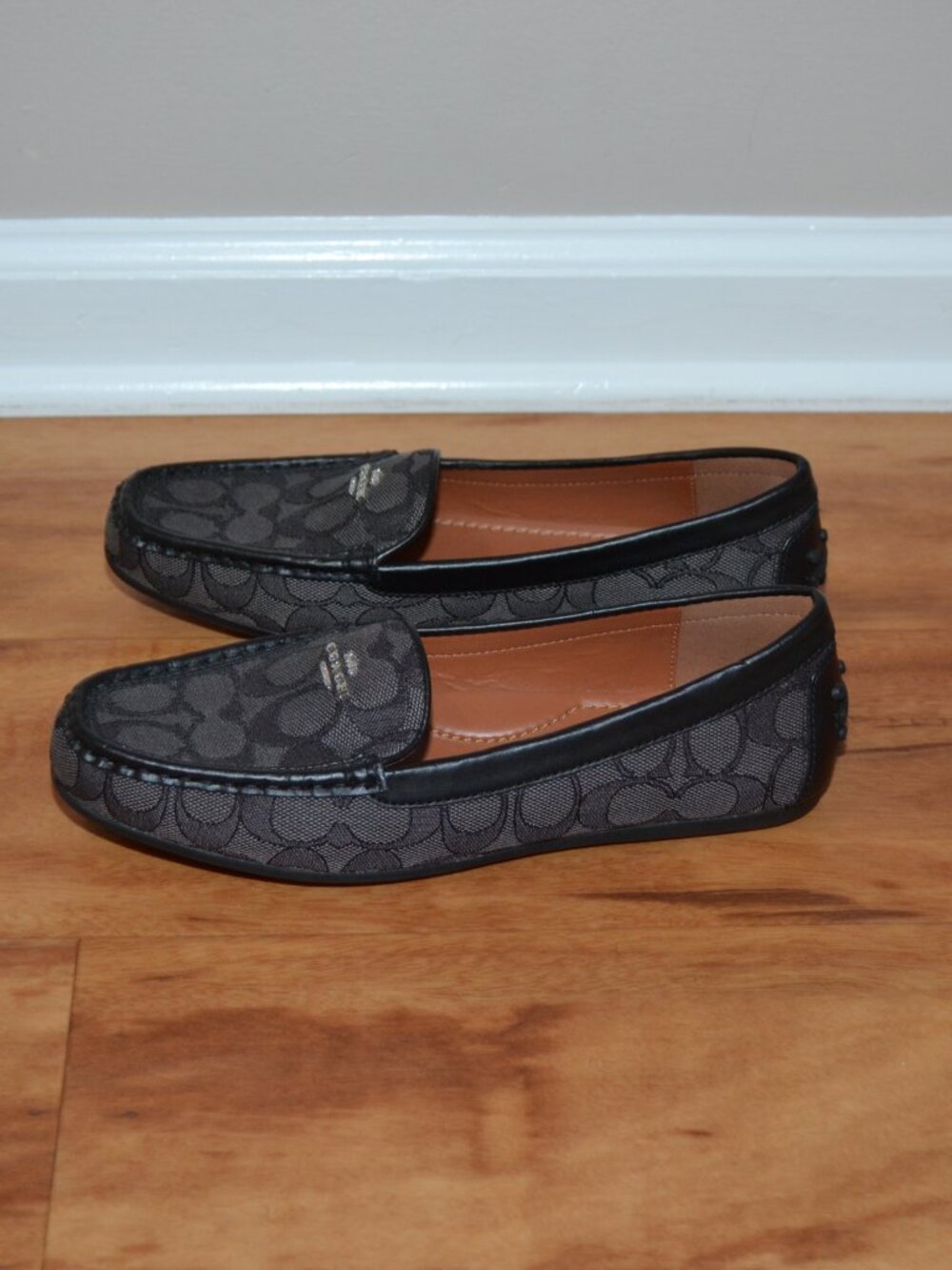 Coach black/gray Monogram Women’s size 7 Gable Signature Comfort Loafers - Picture 5 of 10